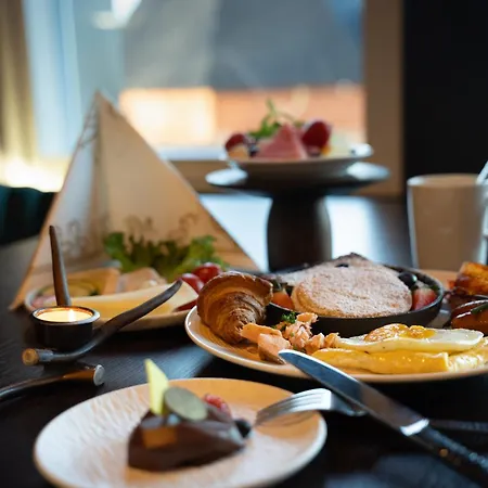 Aito Igloo & 5* Rovaniemi